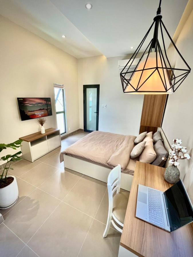 Midmost House Кантхо Экстерьер фото