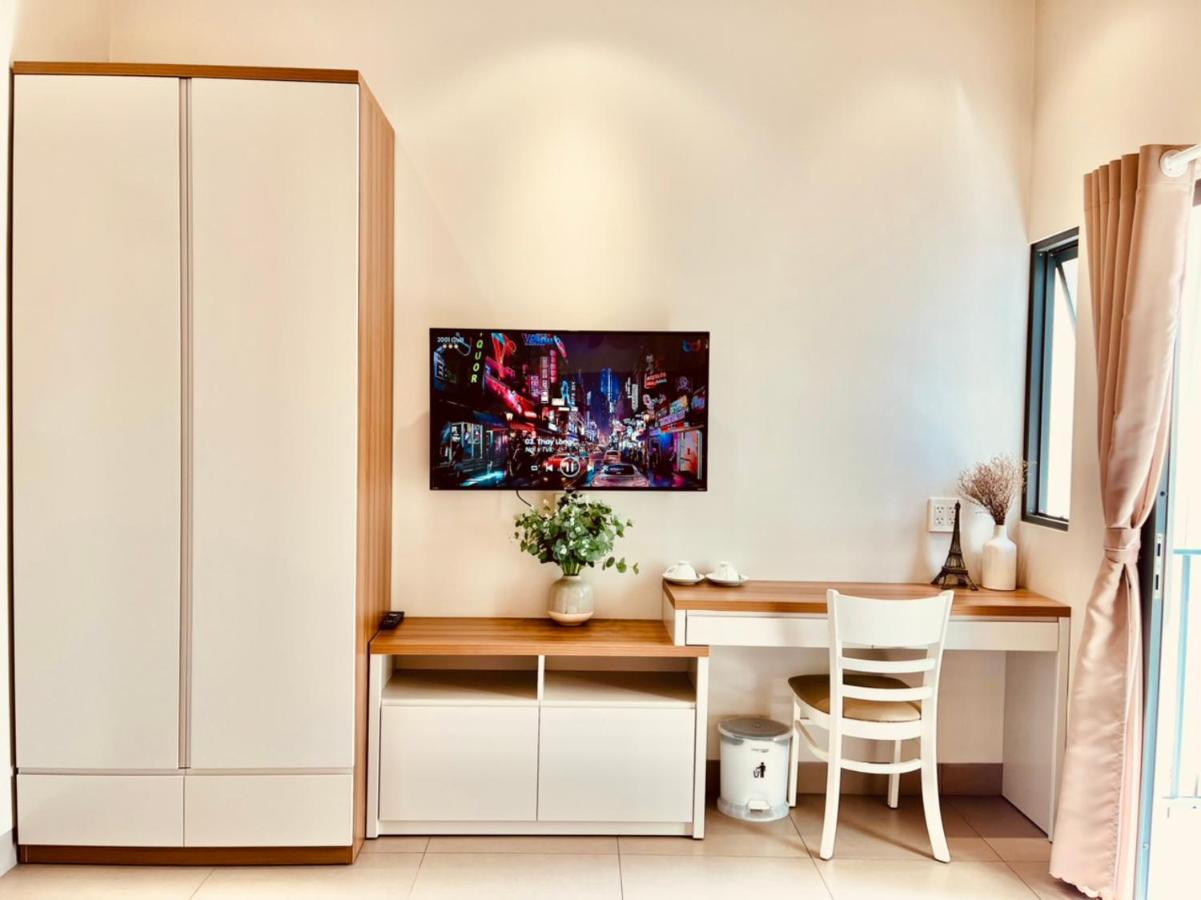Midmost House Кантхо Экстерьер фото